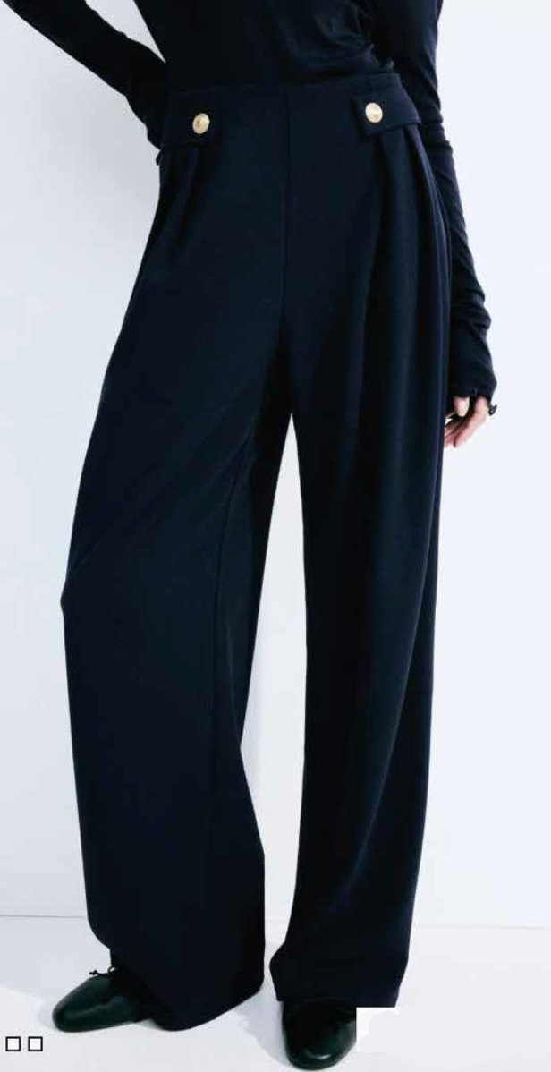 Ladies Bottoms 11